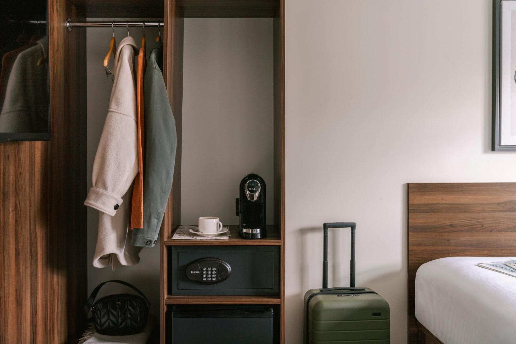 Hotel Sonder The Voyage Londyn Zewnętrze zdjęcie